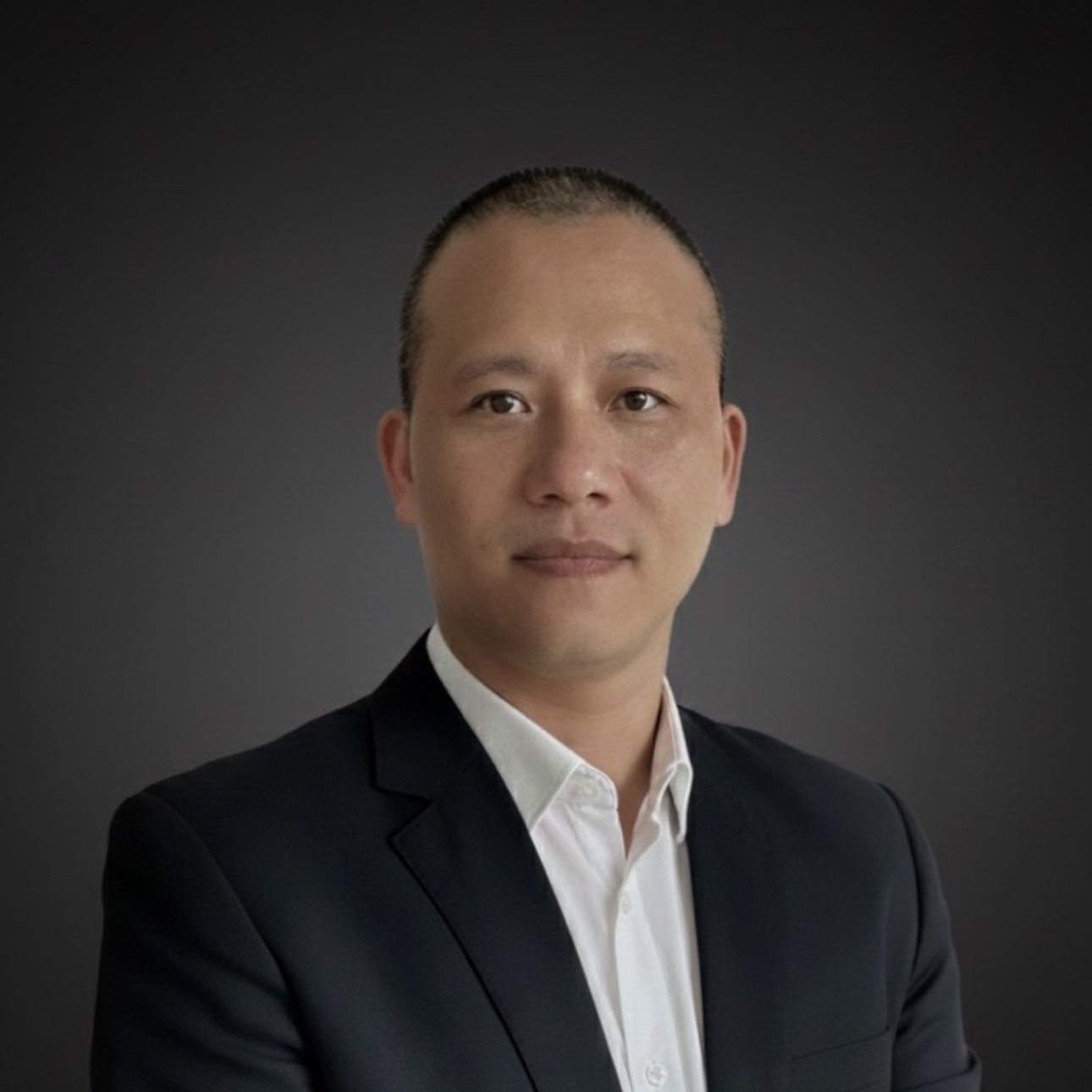 Le Tong Giang